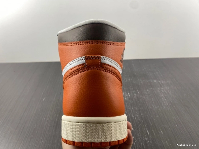 MaikeSneakers WMNS Starfish High DO9369-101 OG Jordan Air 1 0704